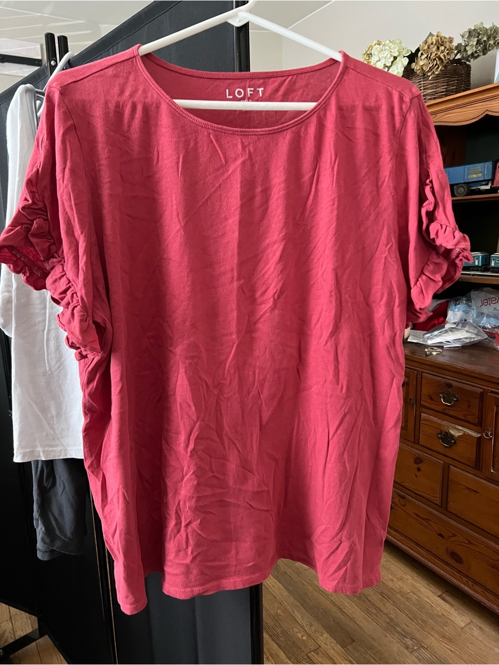 LOFT Ruffle Sleeve Short Sleeve Tee in Rose